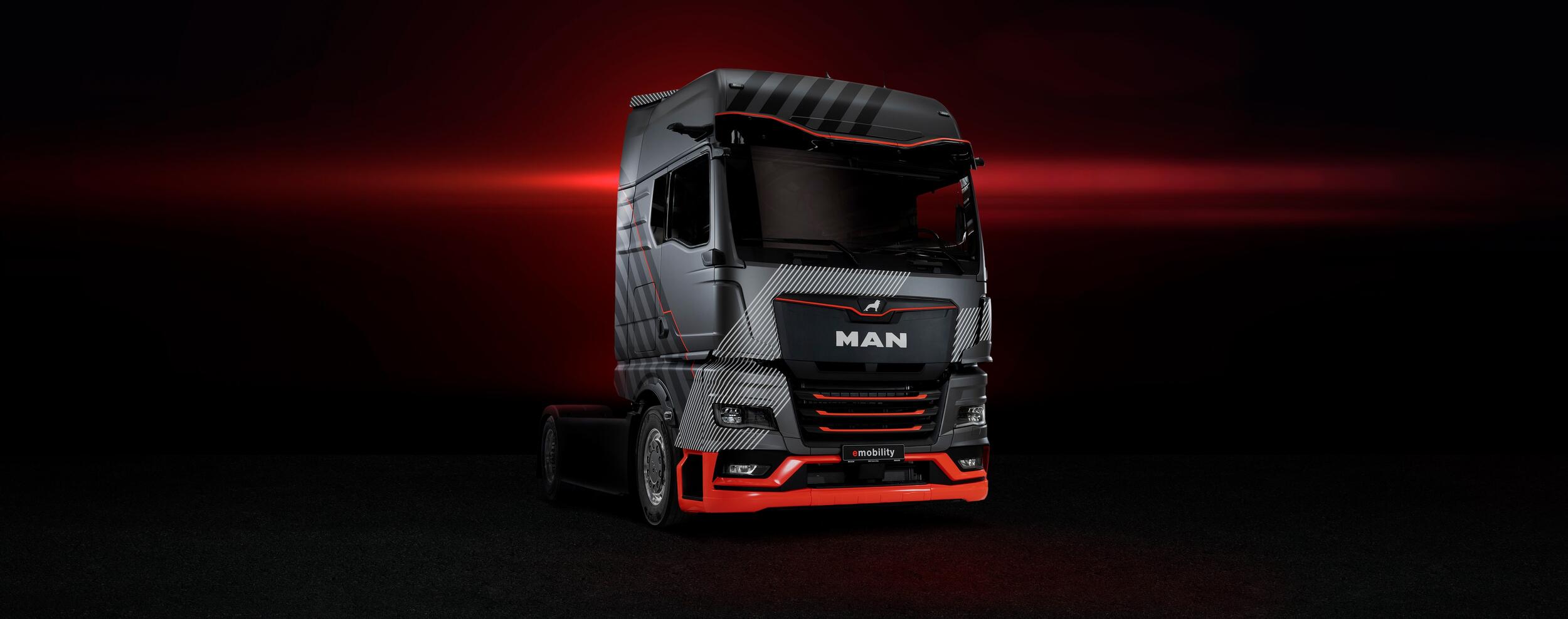 Herzlich Willkommen auf der Webseite der Firma Schneider Nutzfahrzeug Service GmbH in Freiberg OT Zug, Ihrem MAN Servicepartner in Mittelsachsen